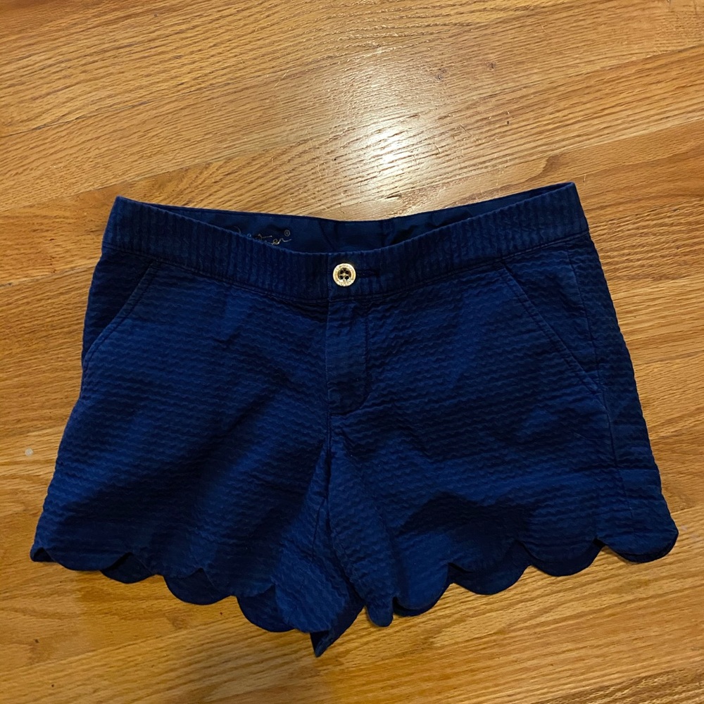 Lilly Pulitzer butter cup shorts